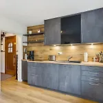 Haus Waldesruh بيت للعطل ميدهباخ