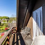 Haus Waldesruh * ميدهباخ