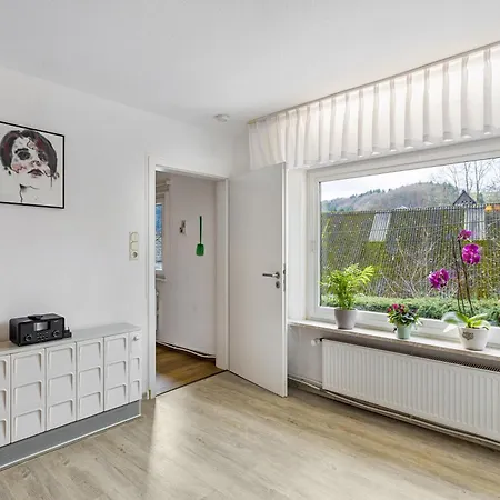 Haus Waldesruh 度假居 *